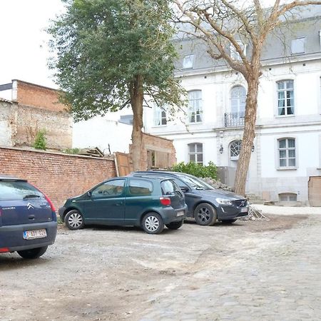 La Maison De La Duchesse De La Valliere - Chambre Rosaline - Parking Prive Gratuit 몽스 외부 사진
