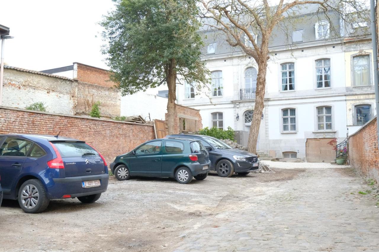 La Maison De La Duchesse De La Valliere - Chambre Rosaline - Parking Prive Gratuit 몽스 외부 사진