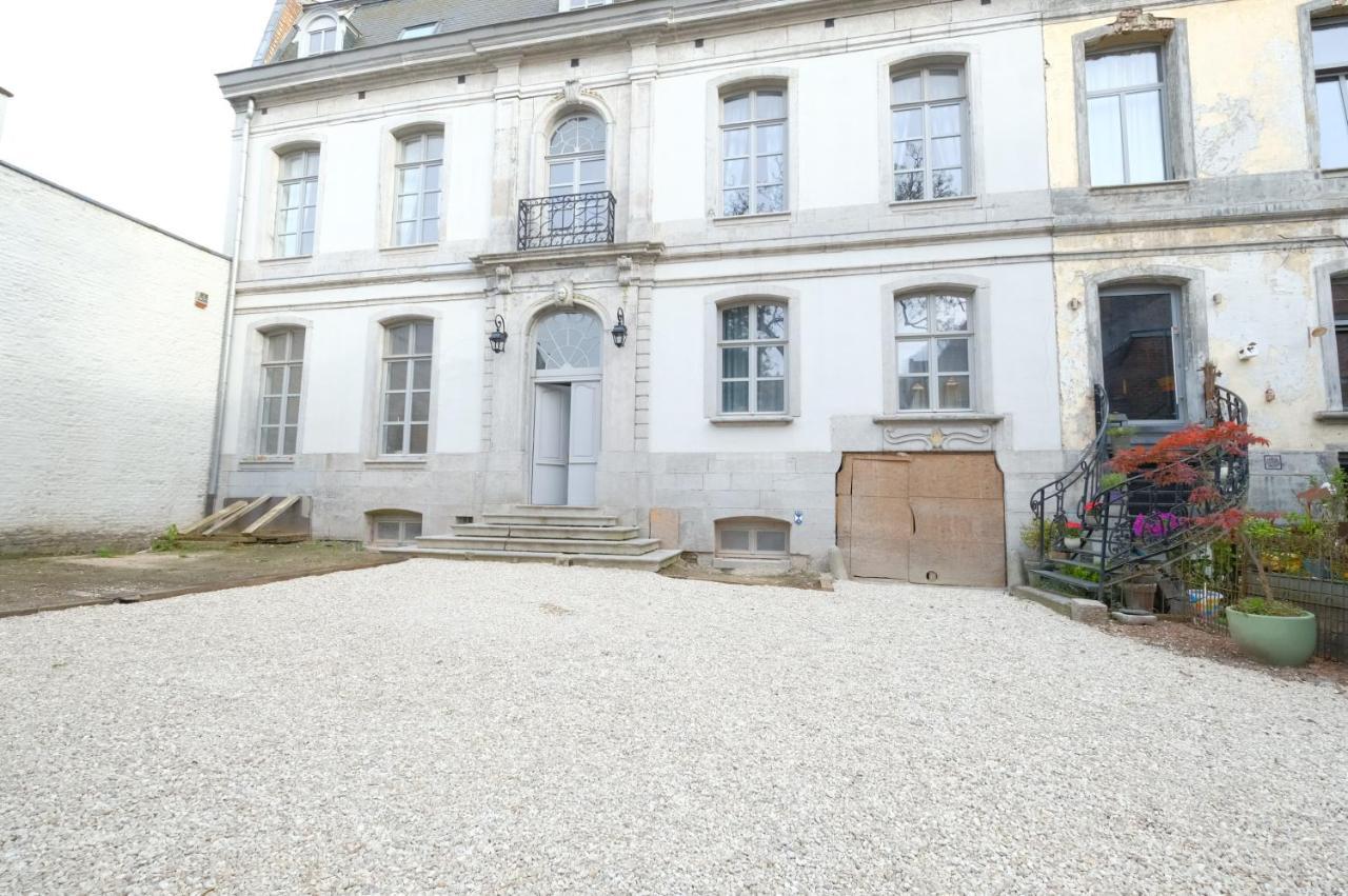 La Maison De La Duchesse De La Valliere - Chambre Rosaline - Parking Prive Gratuit 몽스 외부 사진